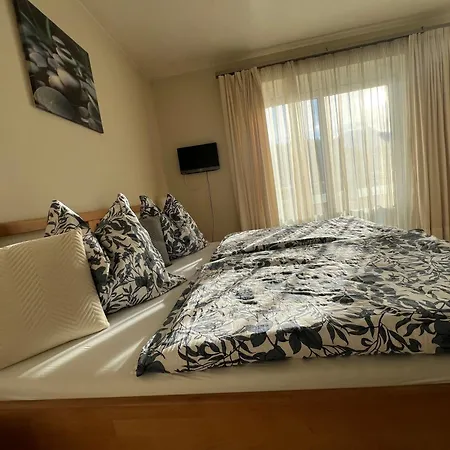 Mini-hôtel Gaestezimmer La Storia